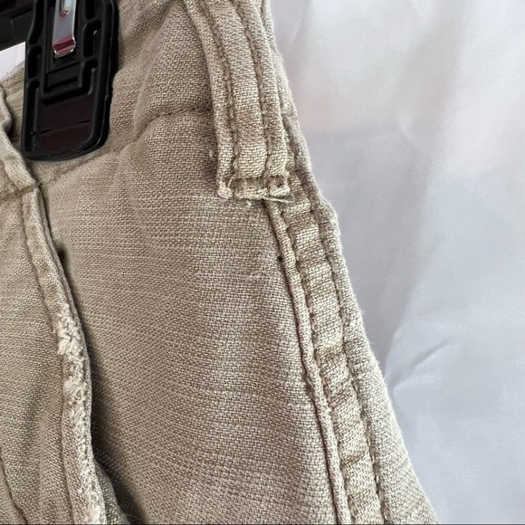 Free People Beige Colored Frayed Hem Denim Shorts, size 6 - Picture 8 of 9